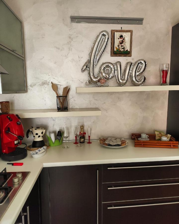 “Donna Carmela” Apartment Naples Exterior photo